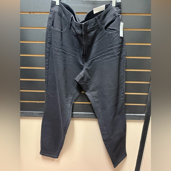 NWT Maurices mid rise denim flex jegging Jean 20 W regular - Picture 1 of 3